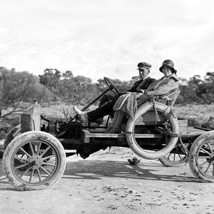 1909-1916 Livingston V Speedster Radiator